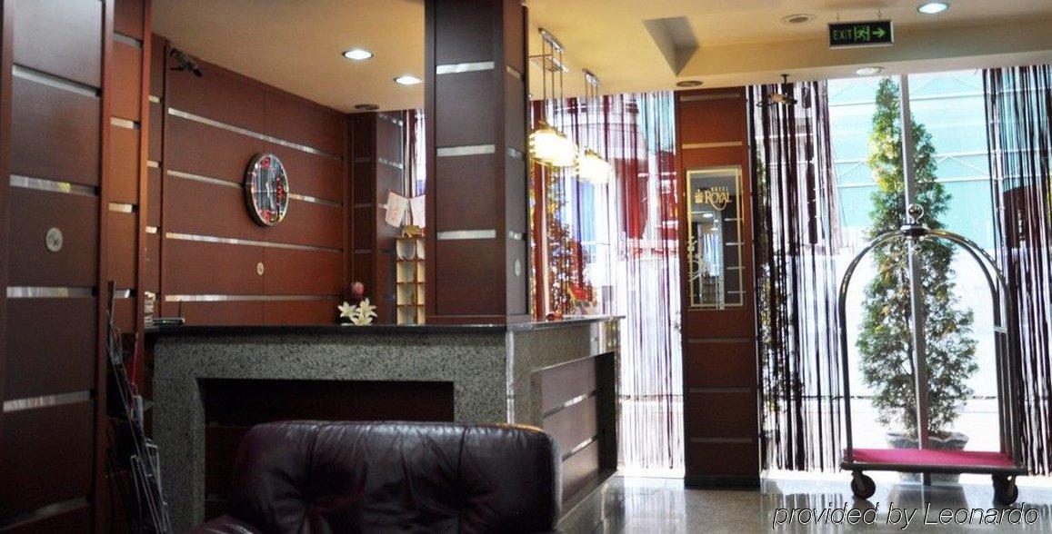 Hotel Royal Pristina Interno foto